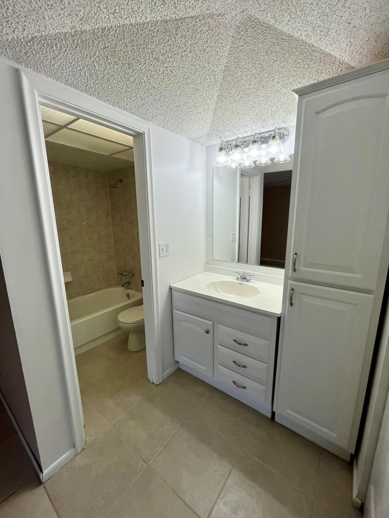 2500 Fiore Way, Unit 1110, Delray Beach, FL 33445 Photo