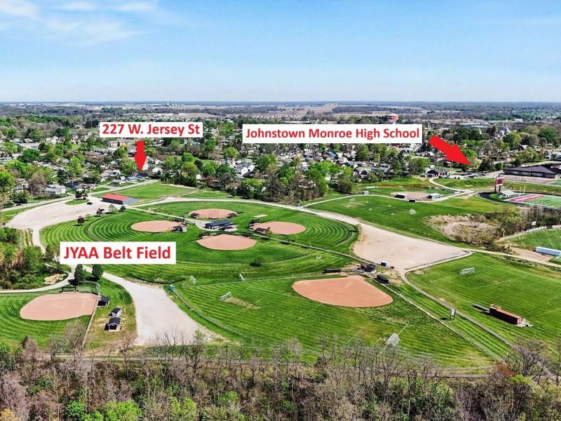 227 W Jersey Street, Johnstown, OH 43031 Photo 3