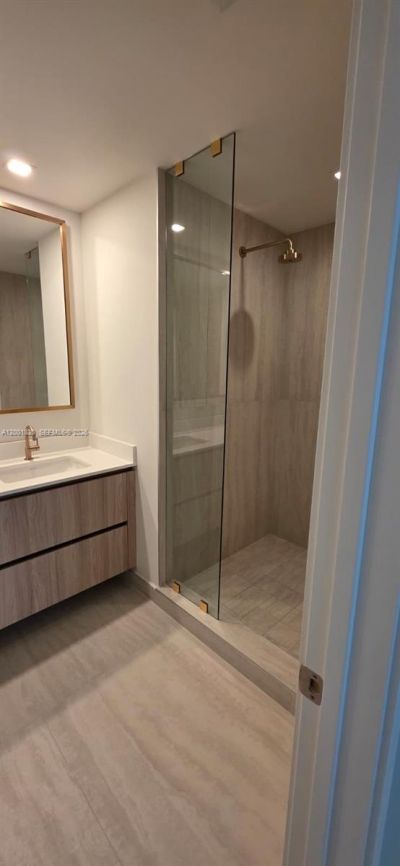 77 SE 5th Street, Unit 2108, Miami, FL 33131 Photo