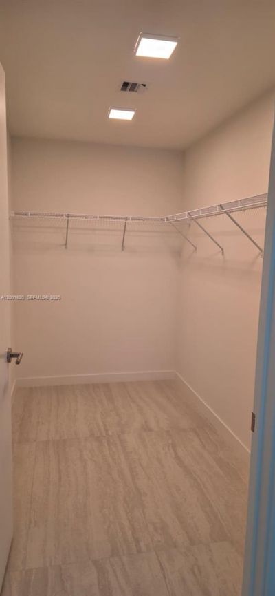 77 SE 5th Street, Unit 2108, Miami, FL 33131 Photo