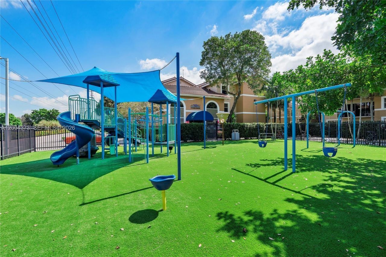 8761 Wiles Rd, Unit 306, Coral Springs, FL 33067 Photo