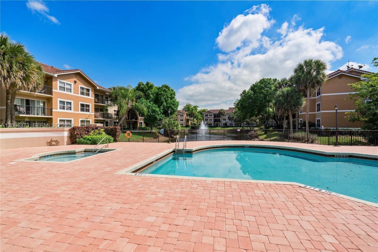 8761 Wiles Rd, Unit 306, Coral Springs, FL 33067 Photo