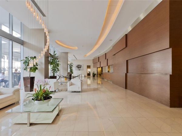 1111 SW 1st Ave, Unit LPH3820-, Miami, FL 33130