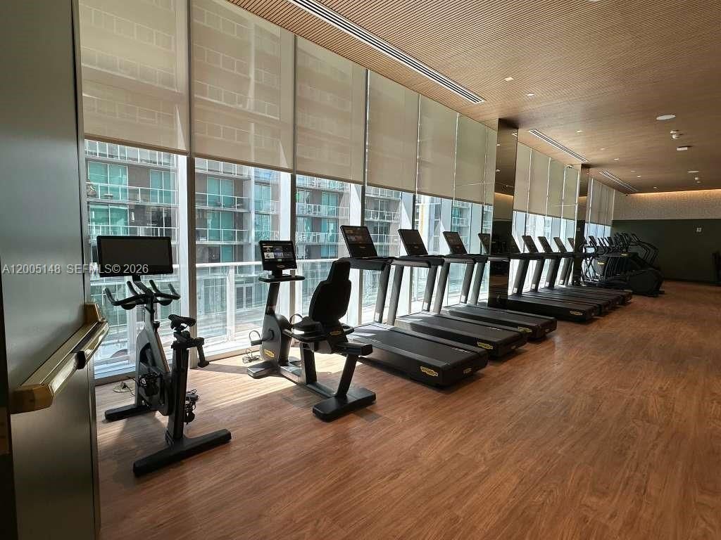 77 SE 5th Street , Unit 1815, Miami, FL 33131 Photo