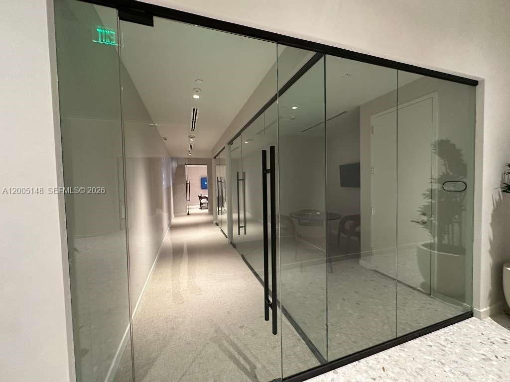 77 SE 5th Street , Unit 1815, Miami, FL 33131 Photo