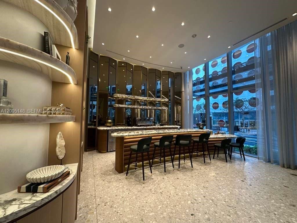 77 SE 5th Street , Unit 1815, Miami, FL 33131 Photo