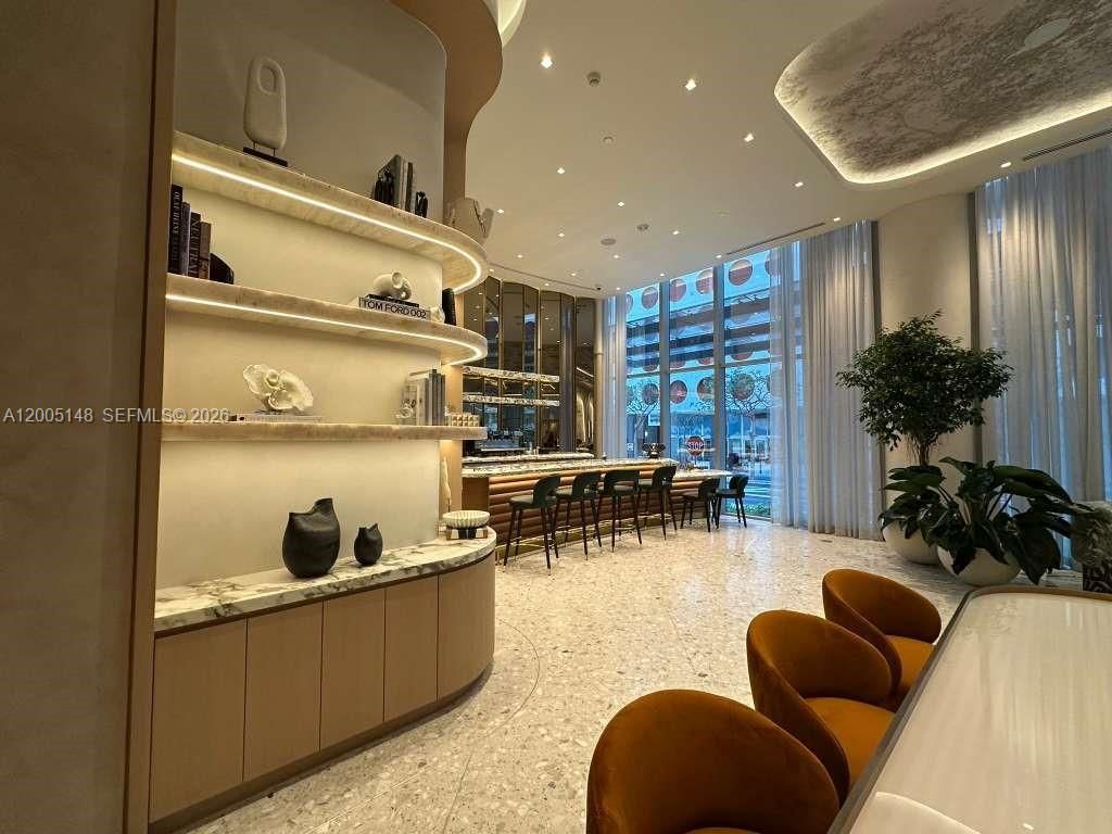 77 SE 5th Street , Unit 1815, Miami, FL 33131 Photo