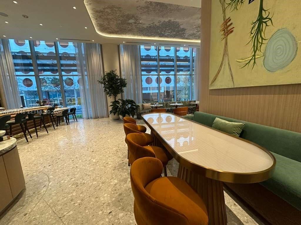 77 SE 5th Street , Unit 1815, Miami, FL 33131 Photo