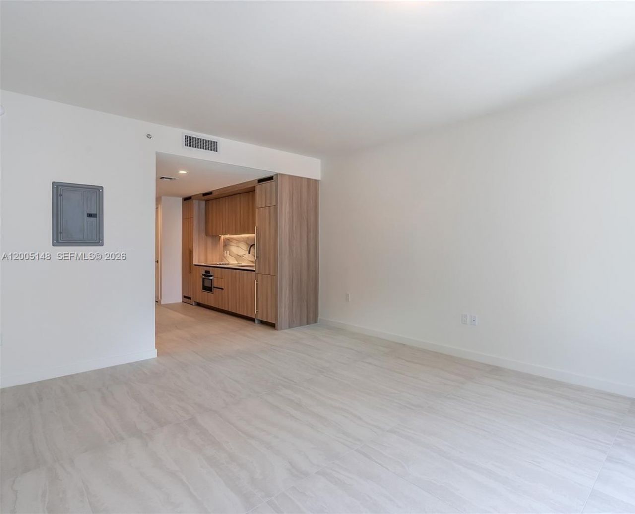 77 SE 5th Street , Unit 1815, Miami, FL 33131 Photo