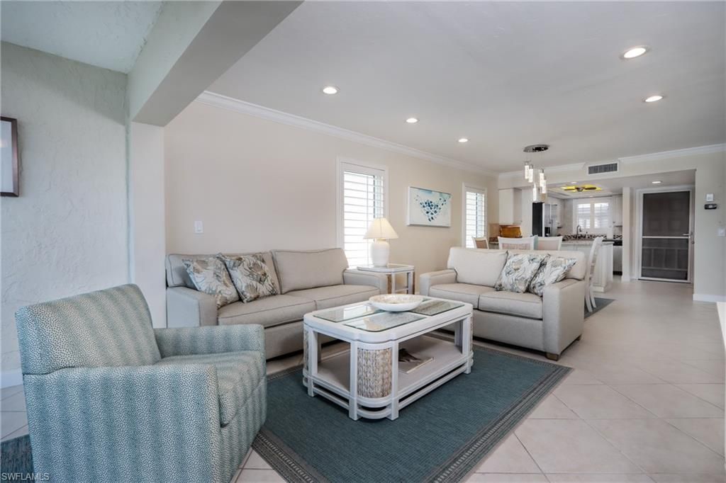 271 Southbay Dr, Unit 155, Naples, FL 34108 Photo