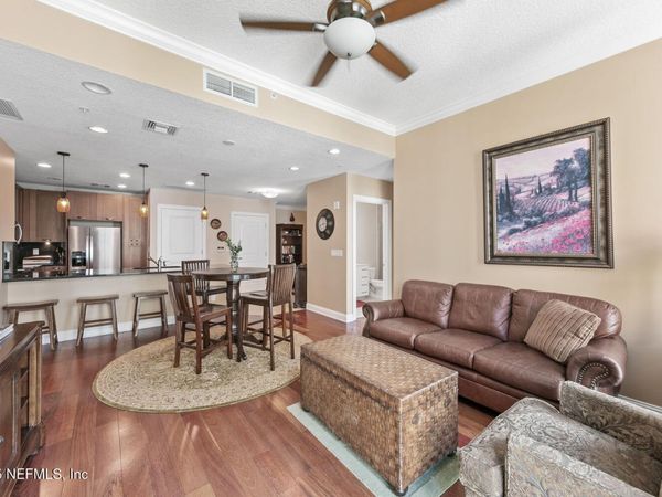 1431 RIVERPLACE Boulevard, Unit 2302, Jacksonville, FL 32207