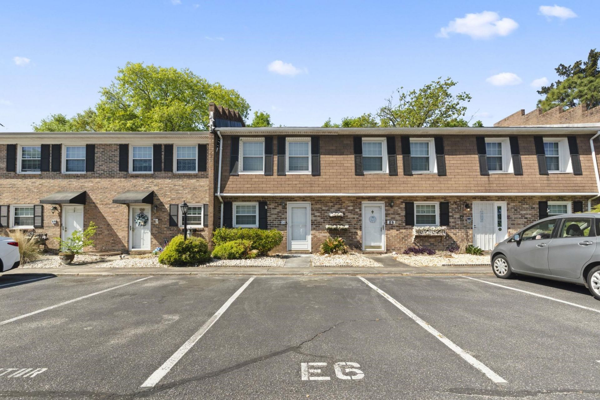 4505 N Kings Hwy. Photo 31