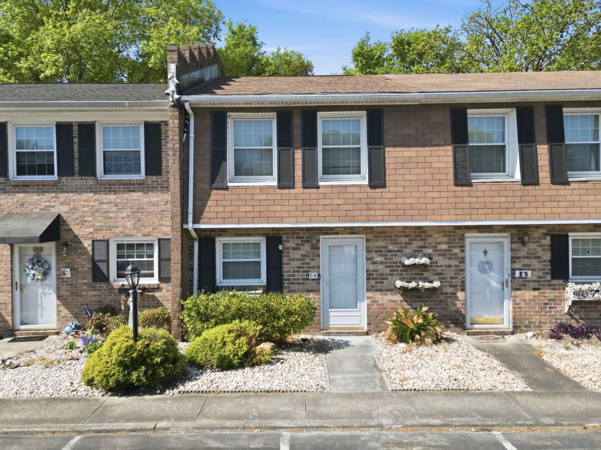 4505 N Kings Hwy. Photo 32