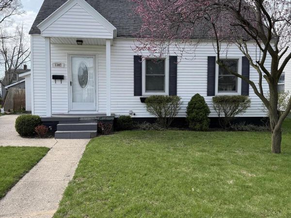 1307 Cornell Road, Muskegon, MI 49441