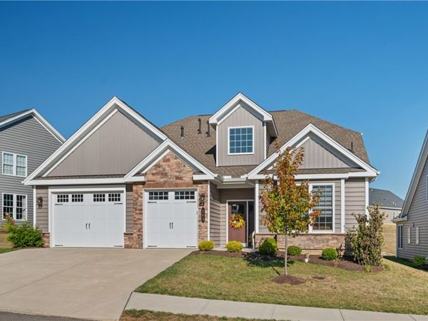 263 Liberty Blvd, Canonsburg, PA 15317