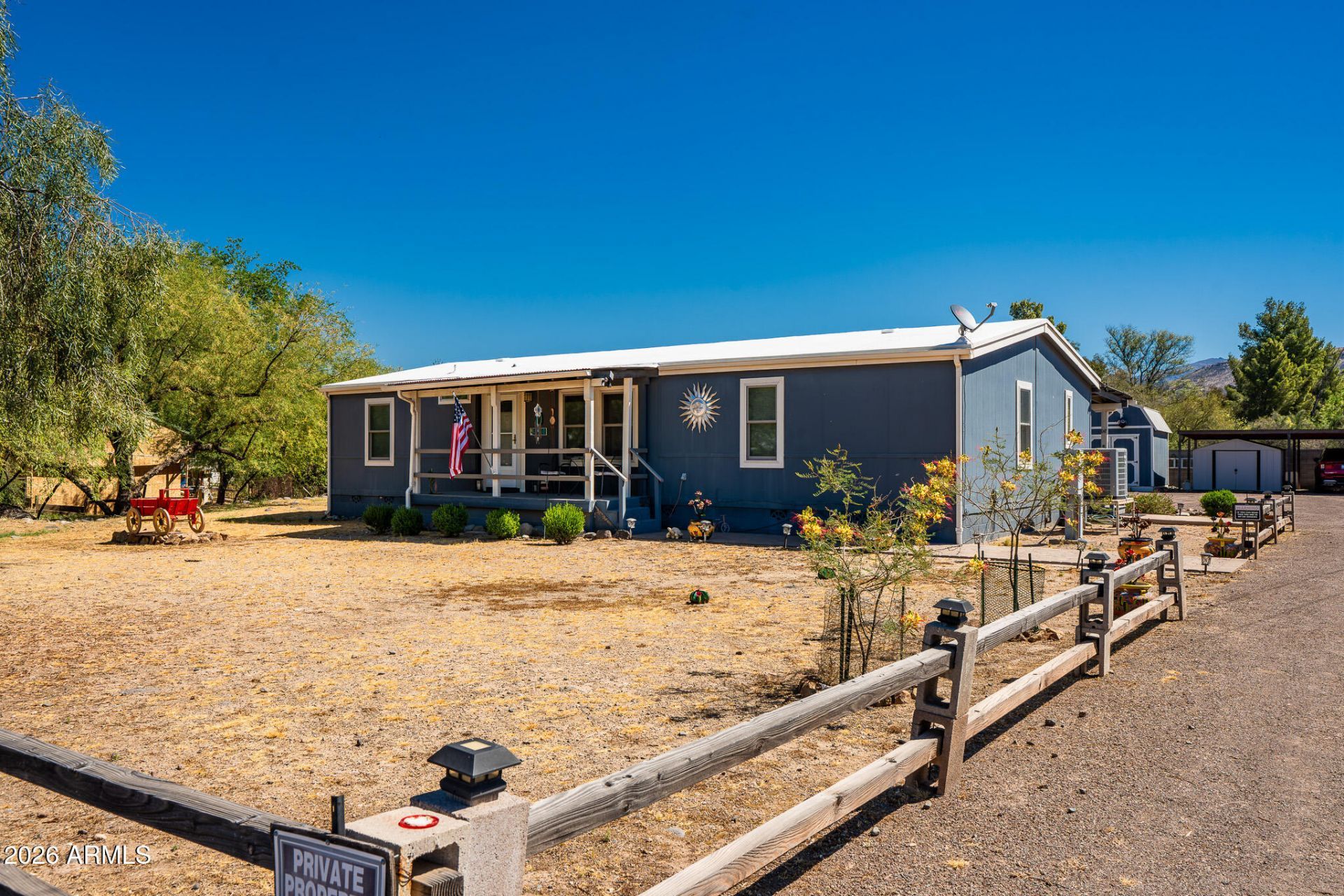 33701 S Park Lane, Black Canyon City, AZ 85324 Main Photo