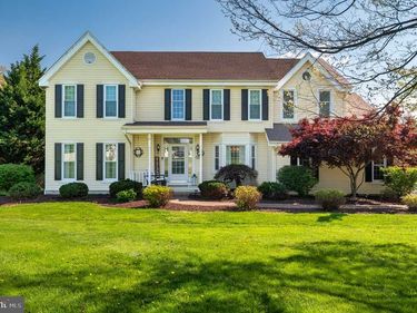 11 MEADOW WOOD LANE, LANDENBERG, PA 19350