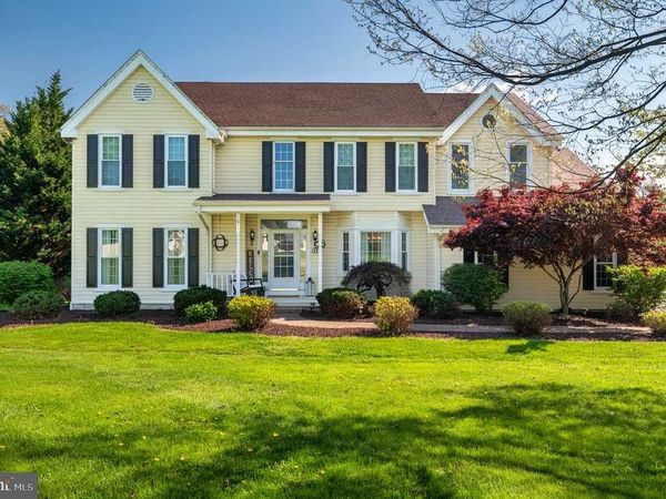 11 MEADOW WOOD LANE, LANDENBERG, PA 19350