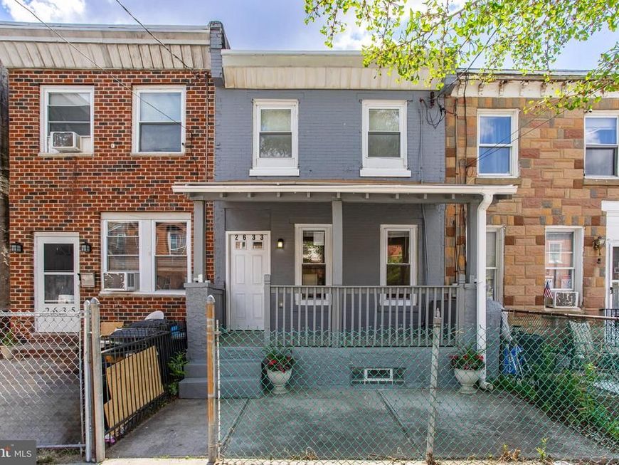 2633 Braddock Street, Philadelphia, PA 19125 Main Photo