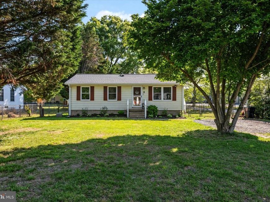 4 Maple Avenue, Ridgely, MD 21660 Main Photo