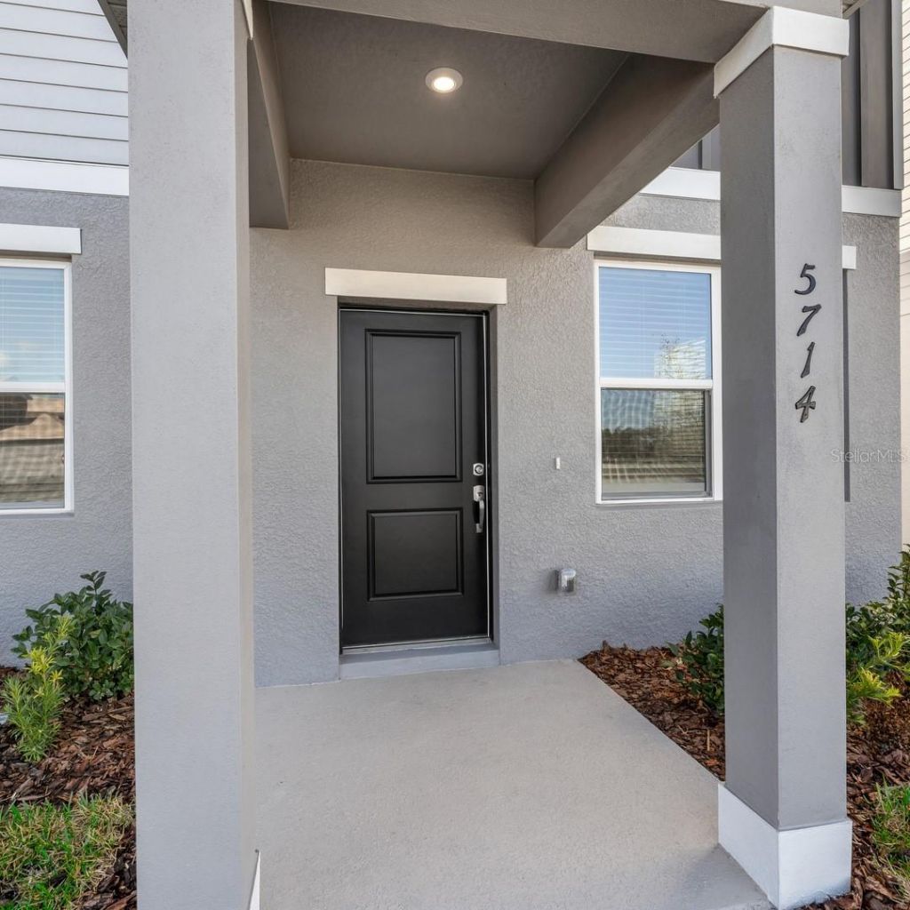 4686 Inner World Lane, Wesley Chapel, FL 33543 Photo