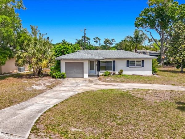 1799 SUFFOLK DRIVE , CLEARWATER, FL 33756