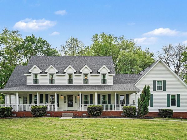 2075 Liebengood Rd , Goodlettsville, TN 37072