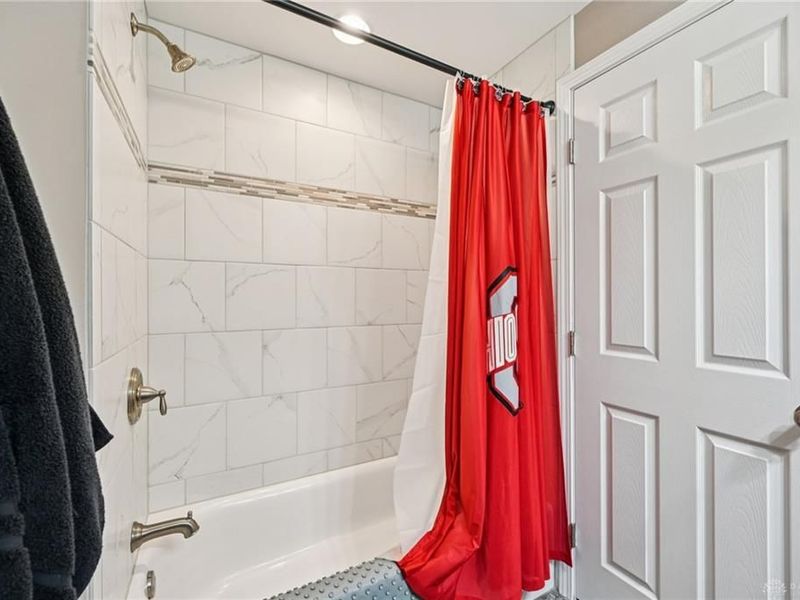 1576 Burchwood Drive, Fairborn, OH 45324 Photo 11