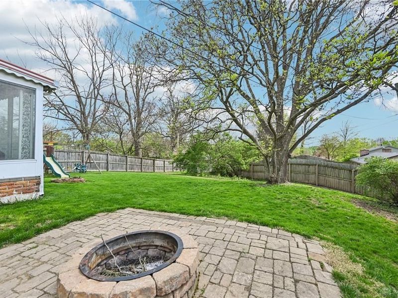 1576 Burchwood Drive, Fairborn, OH 45324 Photo 35