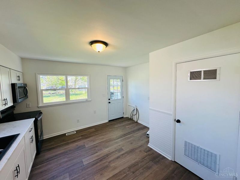 958 Laurel Street, Wilmington, OH 45177 Photo 5