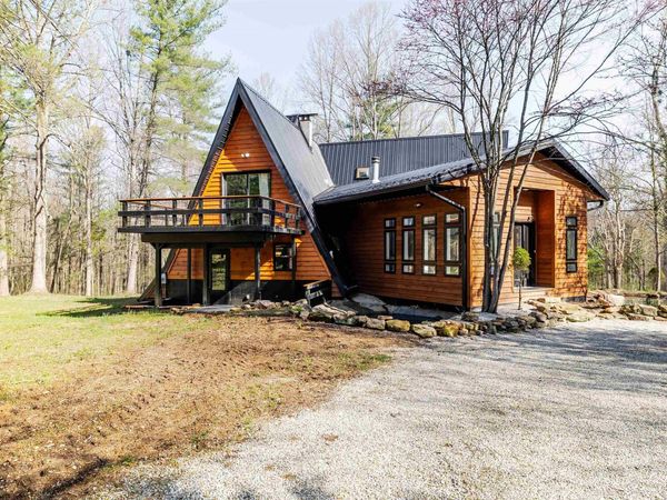 123 Empire Lane, Bedford, IN 47421