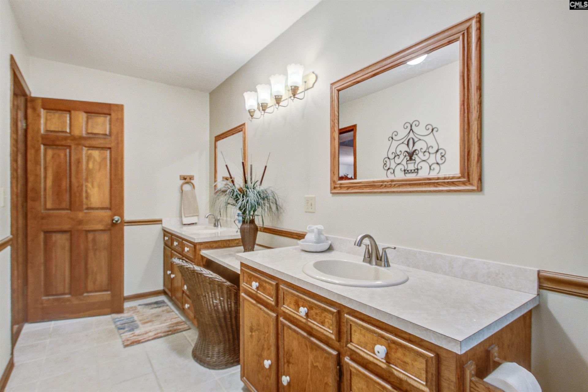 663 Hickory Hill Road  Photo 16