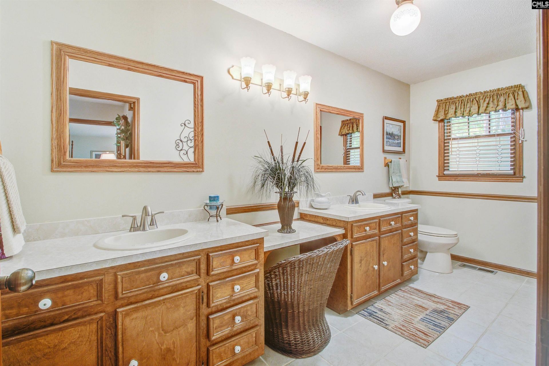 663 Hickory Hill Road  Photo 17