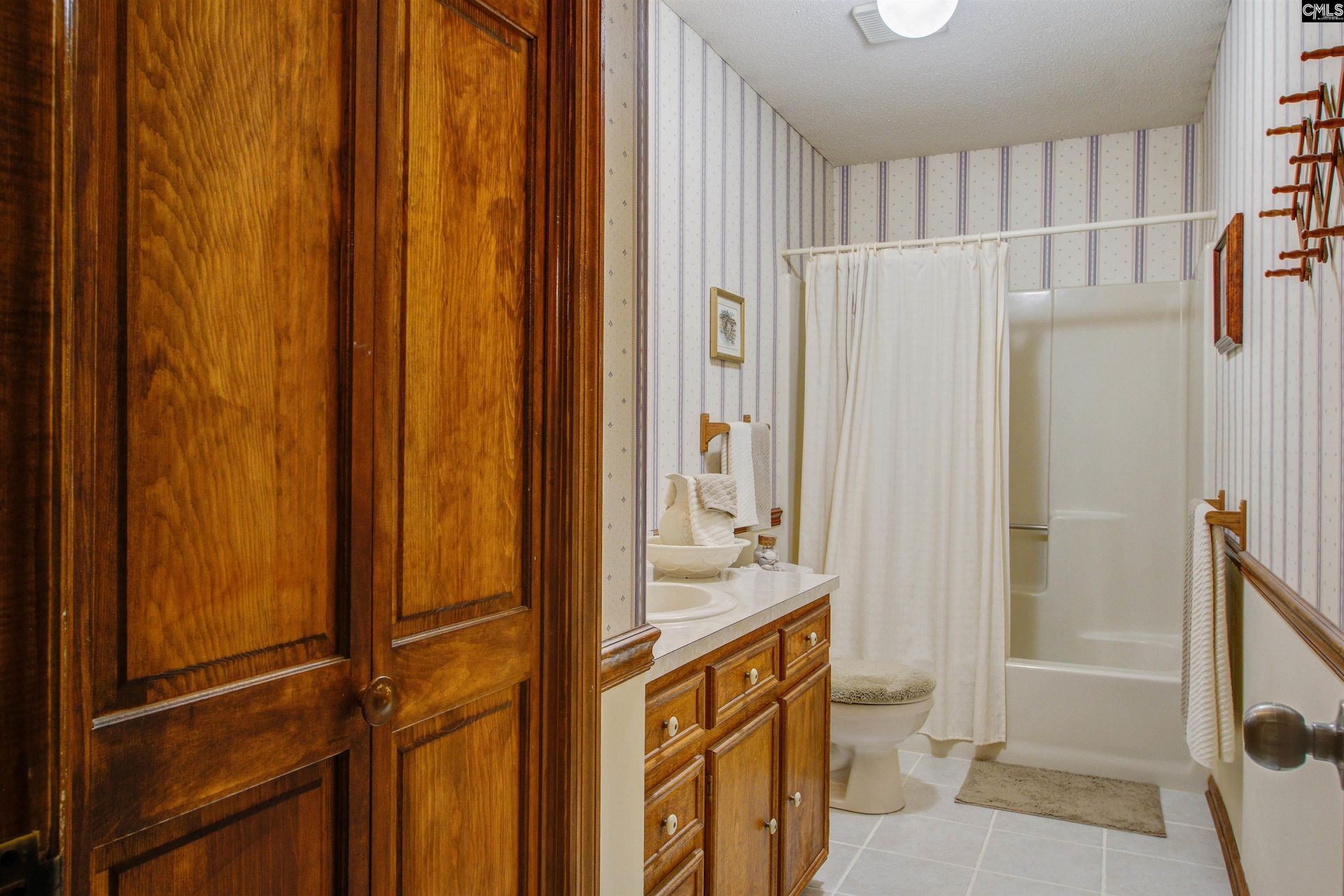 663 Hickory Hill Road Photo 23