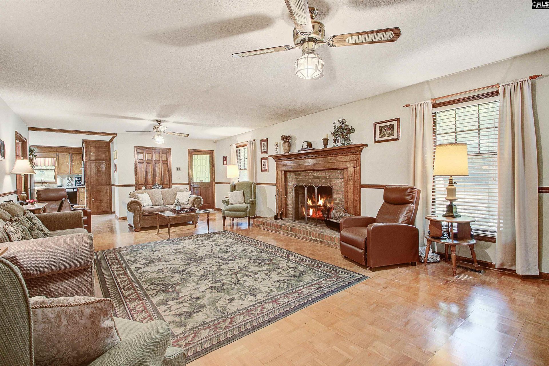 663 Hickory Hill Road  Photo 4