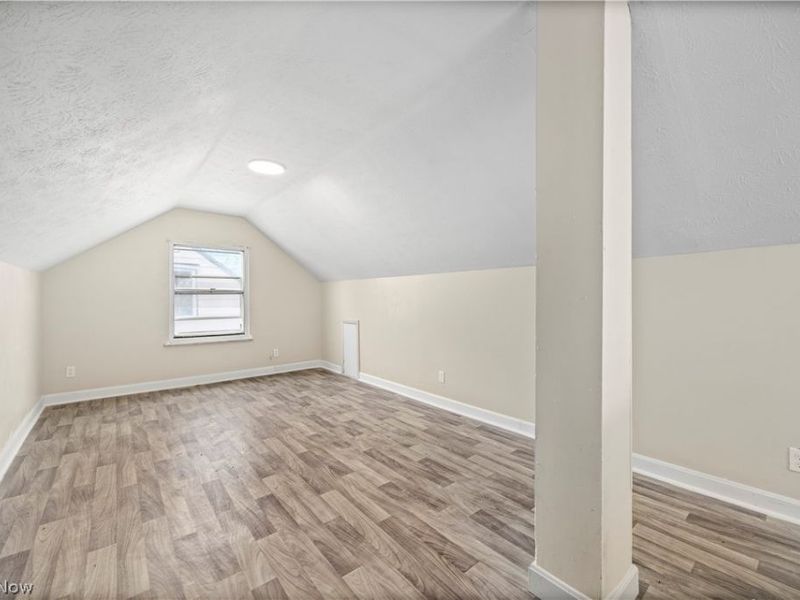 624 Eastern Heights Boulevard, Elyria, OH 44035 Photo 27