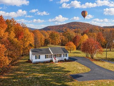 850 GREENWOOD RD, CROZET, VA 22932