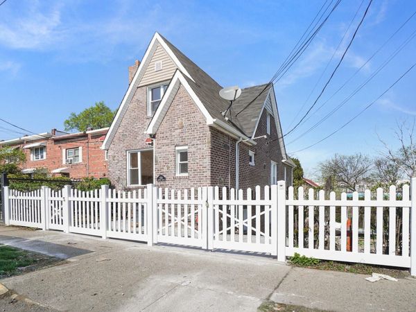 2716 Gunther Avenue, Bronx, NY 10469