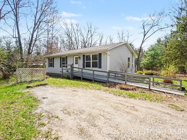 6901 Evanston Avenue, Muskegon, MI 49442