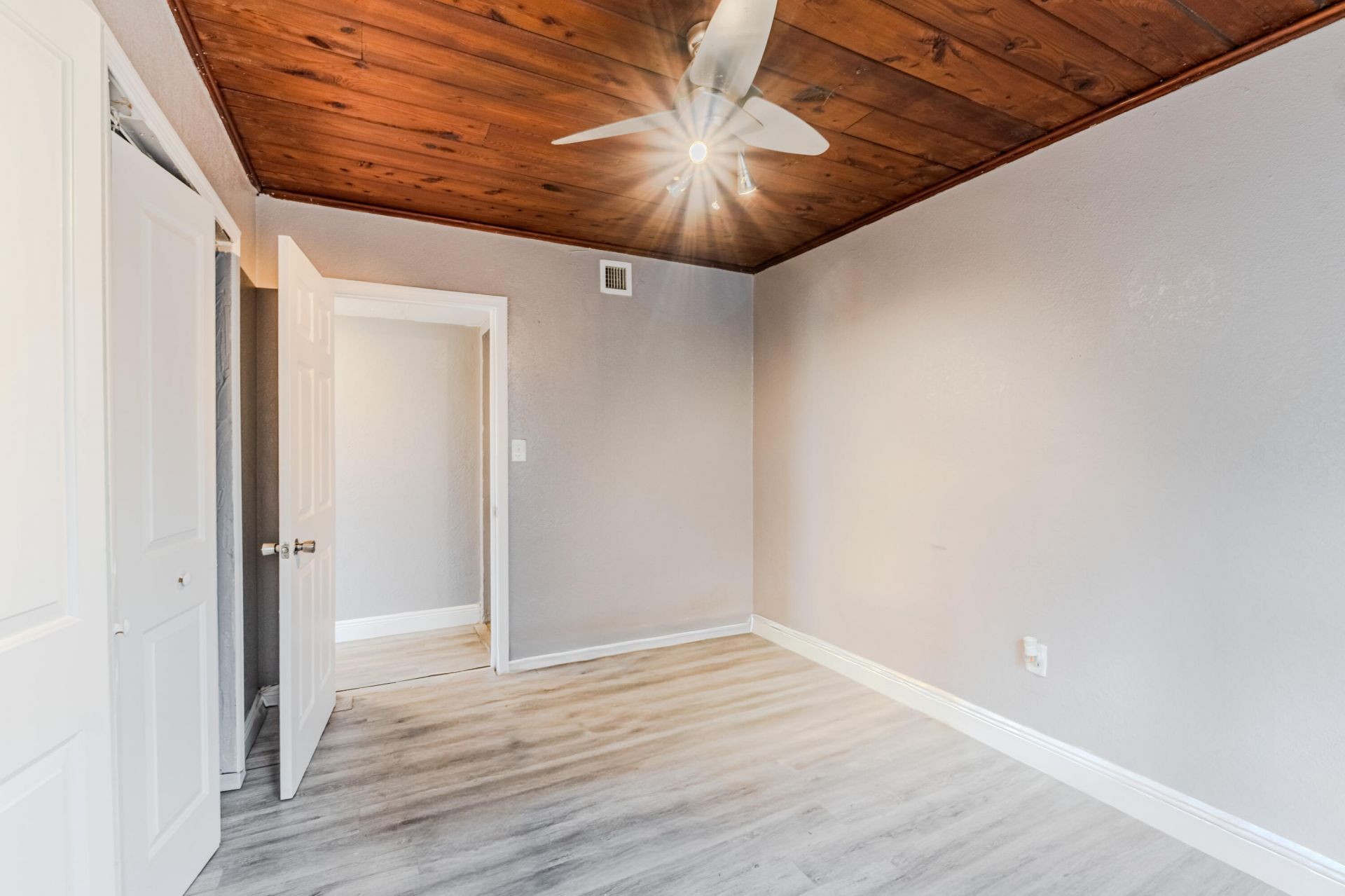 112 W 34th Street, Unit 1, Riviera Beach, FL 33404 Photo