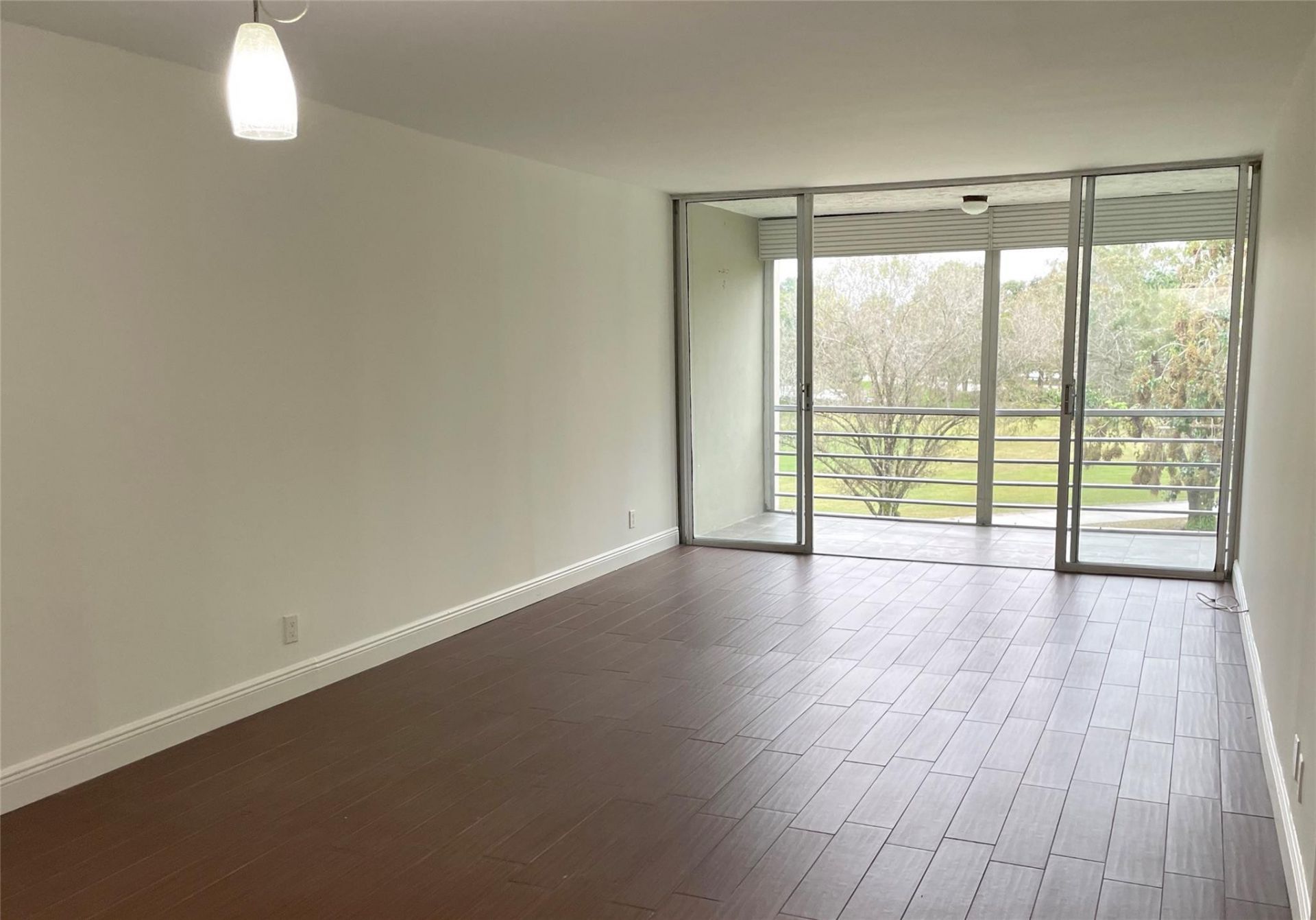 9411 Evergreen Place, Unit 302, Davie, FL 33324 Photo