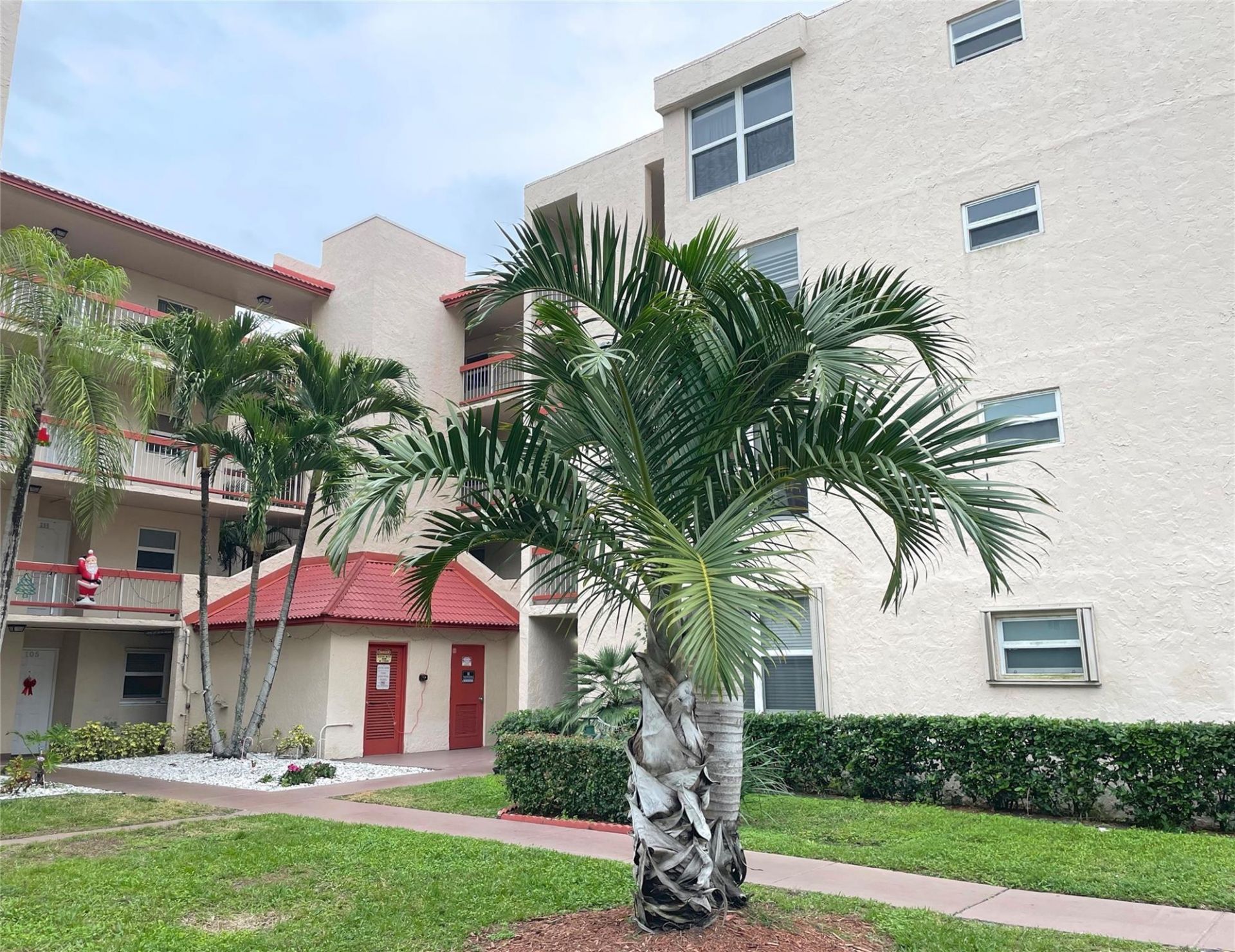 9411 Evergreen Place, Unit 302, Davie, FL 33324 Photo