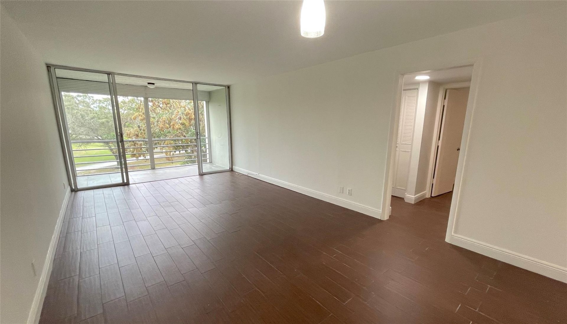 9411 Evergreen Place, Unit 302, Davie, FL 33324 Photo