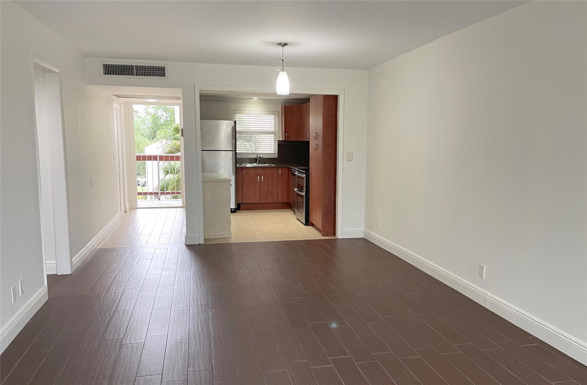 9411 Evergreen Place, Unit 302, Davie, FL 33324 Photo