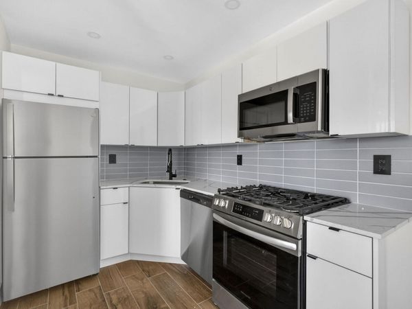 2032 N Dixie Highway, Unit 11, West Palm Beach, FL 33407