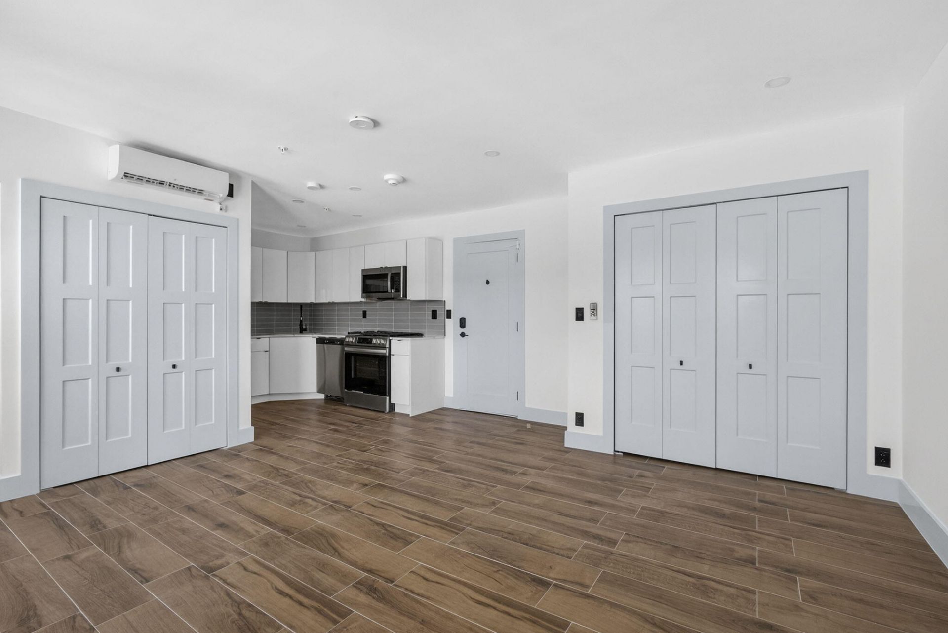 2032 N Dixie Highway, Unit 11, West Palm Beach, FL 33407 Photo