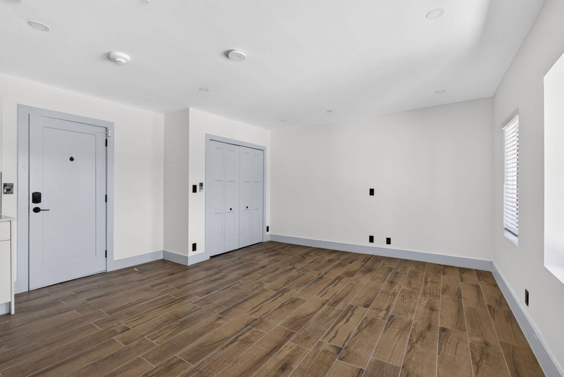 2032 N Dixie Highway, Unit 11, West Palm Beach, FL 33407 Photo