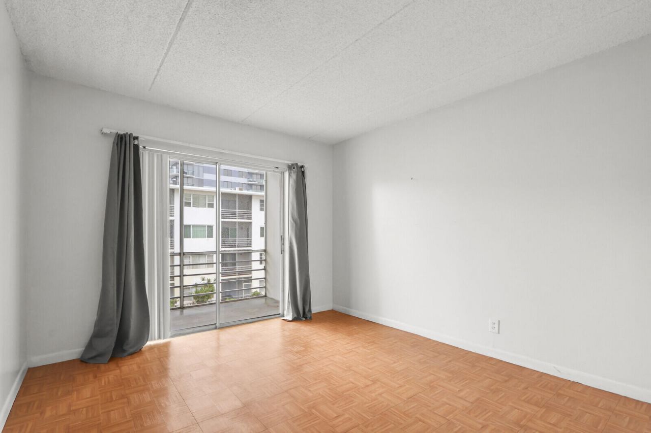 4500 N Flagler Drive, Unit B16, West Palm Beach, FL 33407 Photo