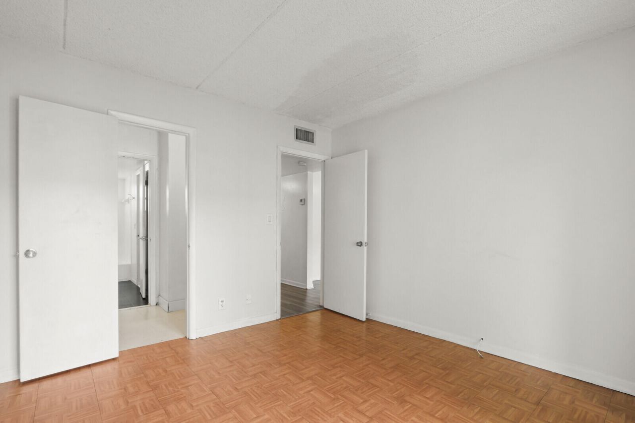 4500 N Flagler Drive, Unit B16, West Palm Beach, FL 33407 Photo