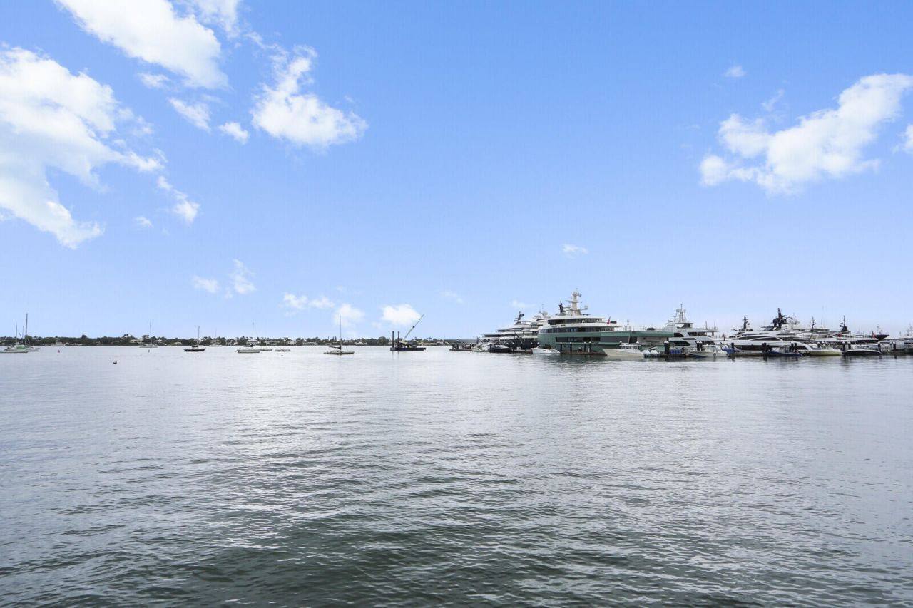 4500 N Flagler Drive, Unit B16, West Palm Beach, FL 33407 Photo